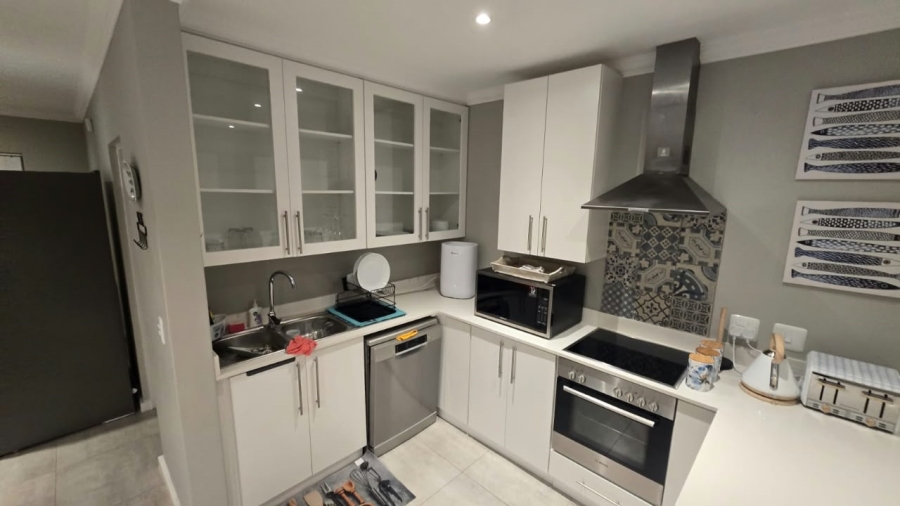 3 Bedroom Property for Sale in Pienaarstrand Western Cape